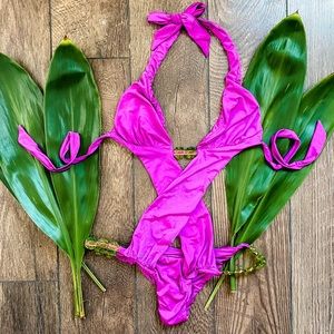 RARE!! Beach Bunny Hot Fuchsia Monokini One Piece
